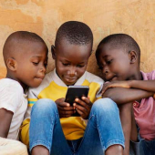 securite_en_ligne_des_enfants_a_lere_du_smartphone_